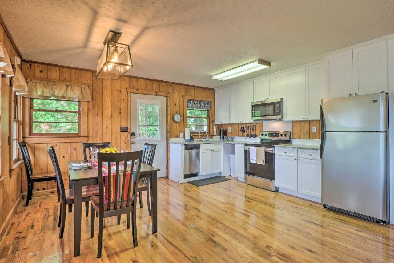 Waterfront Lake Martin Home With Grill And Beach! Eclectic Exterior foto